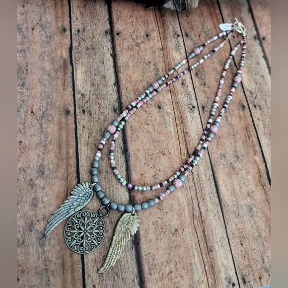 New Handcrafted Original Design Pinks & Grays Necklace W Angel Wings & Circle - Picture 3 of 7